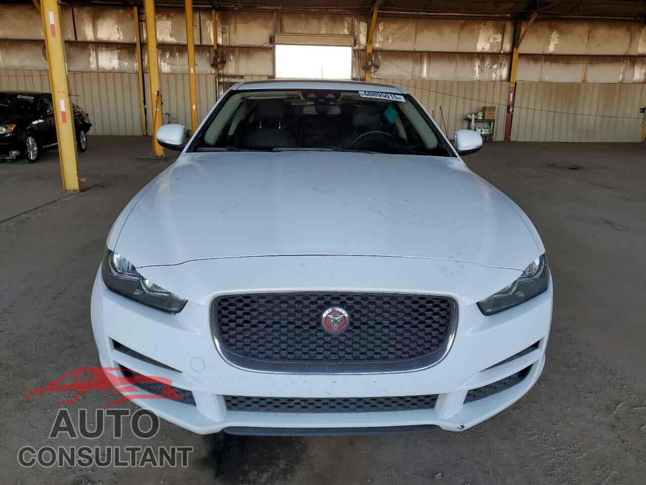 JAGUAR XE 2017 - SAJAE4BN2HA952849