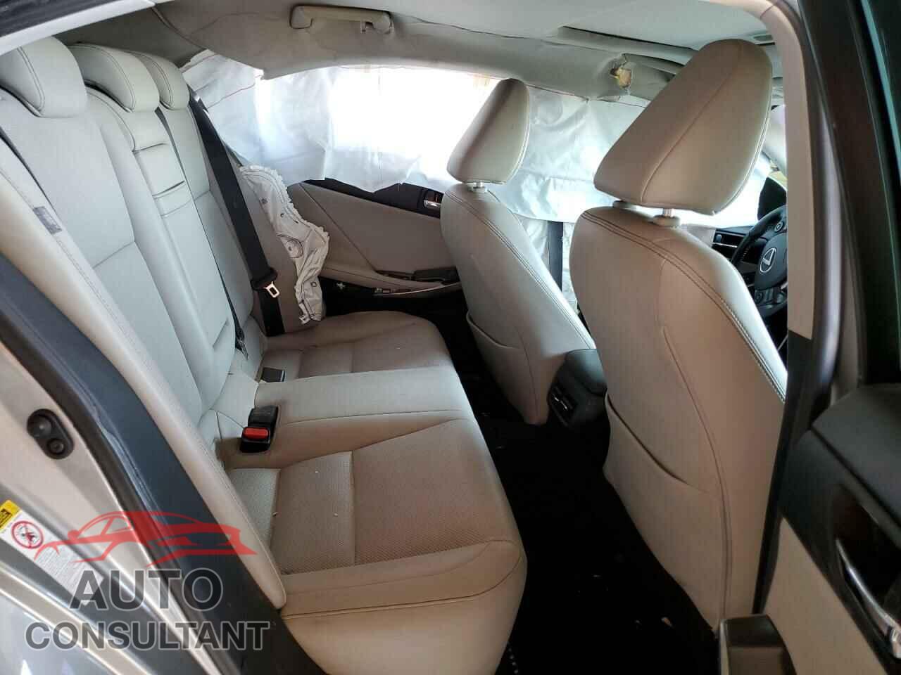 LEXUS IS 2014 - JTHBF1D2XE5018510