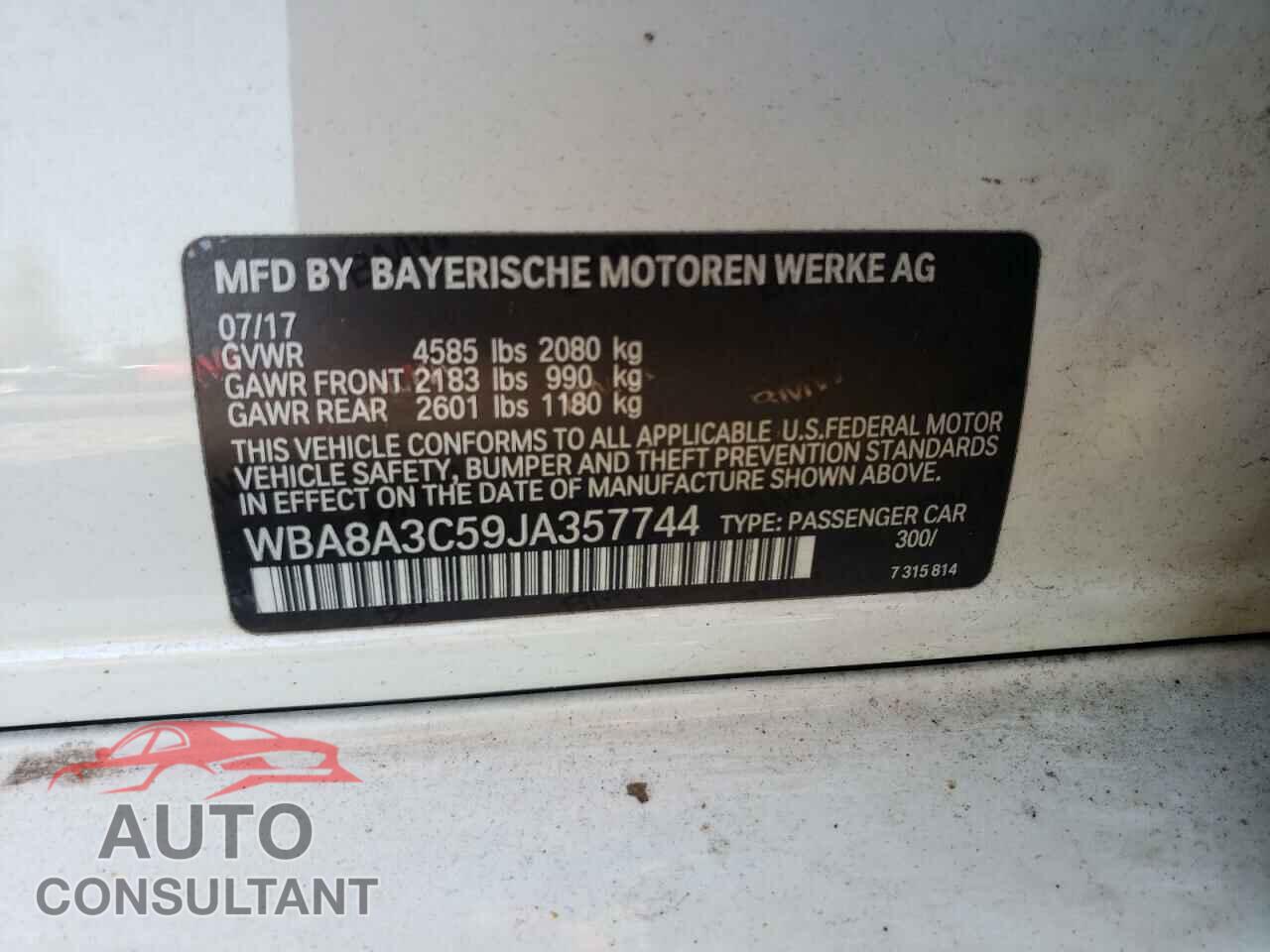 BMW 3 SERIES 2018 - WBA8A3C59JA357744