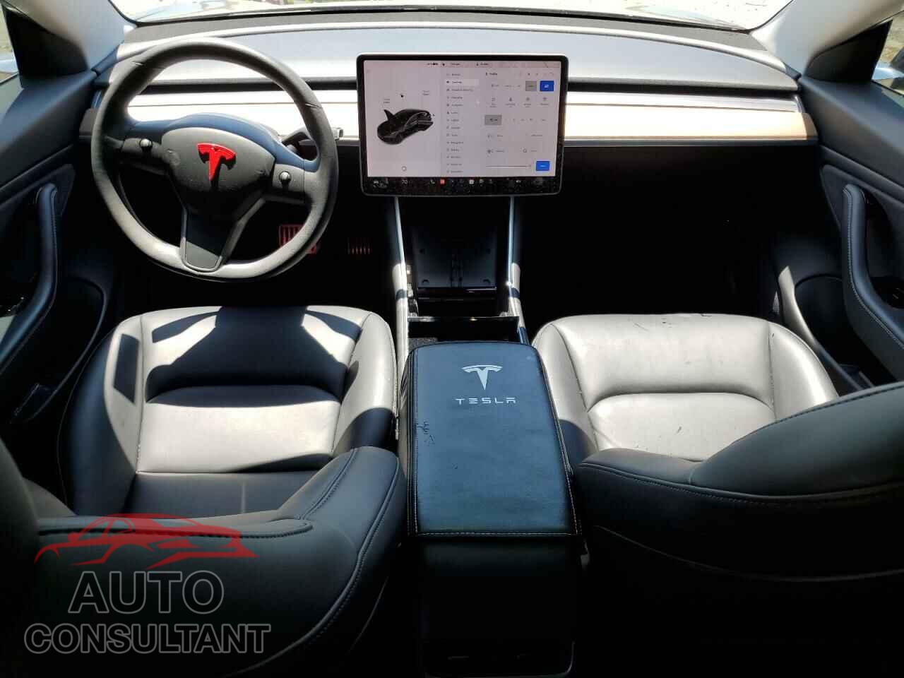 TESLA MODEL 3 2020 - 5YJ3E1EC2LF713172
