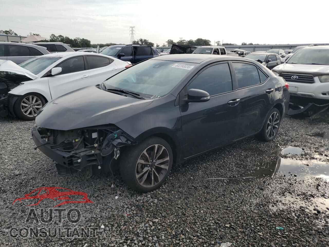 TOYOTA COROLLA 2018 - 5YFBURHE2JP770015