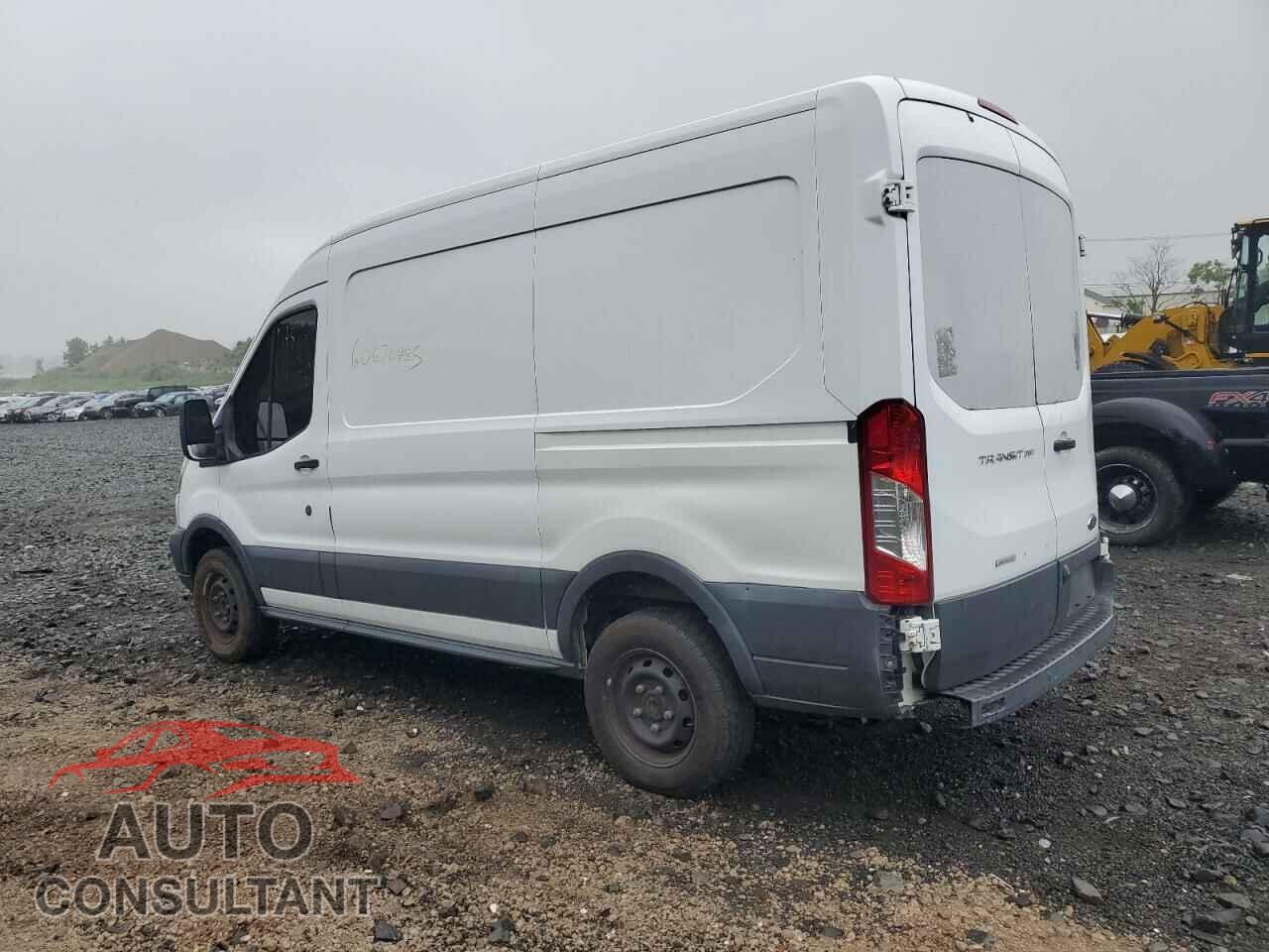 FORD TRANSIT 2015 - 1FTNR1CG2FKB10801