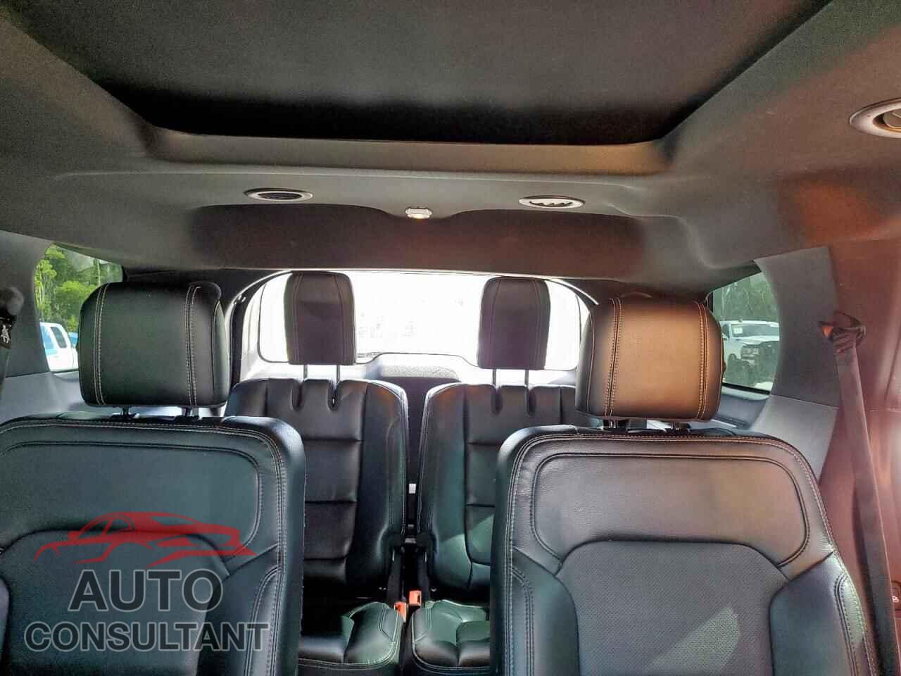 FORD EXPLORER 2017 - 1FM5K7FH0HGE22712