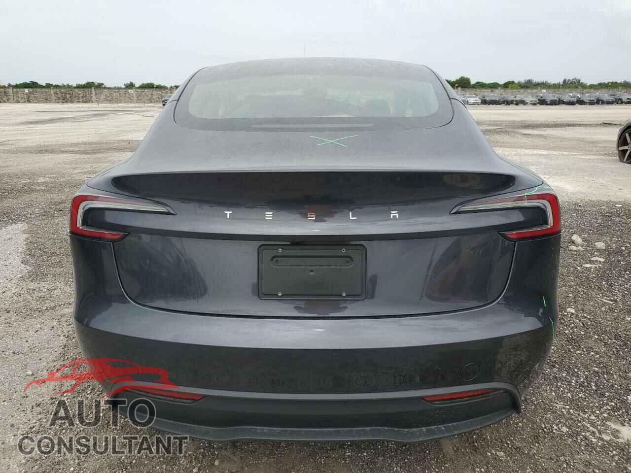 TESLA MODEL 3 2024 - 5YJ3E1EA2RF765473