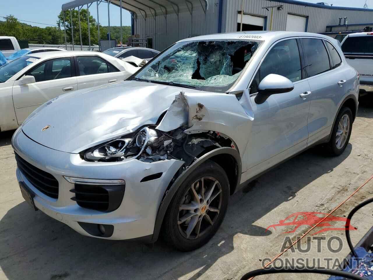 PORSCHE CAYENNE 2016 - WP1AA2A2XGKA10898