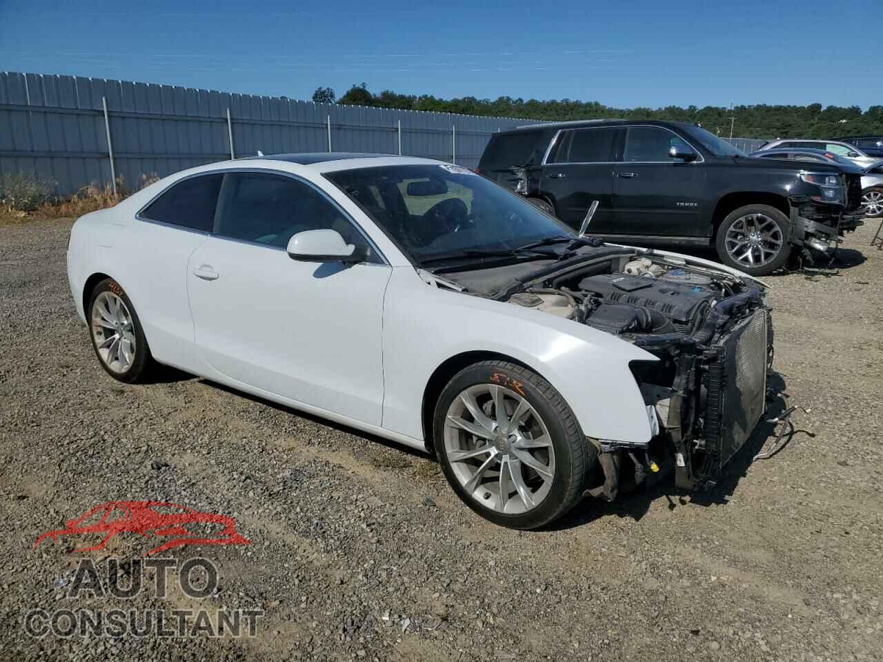 AUDI A5 2013 - WAUCFAFR1DA071874