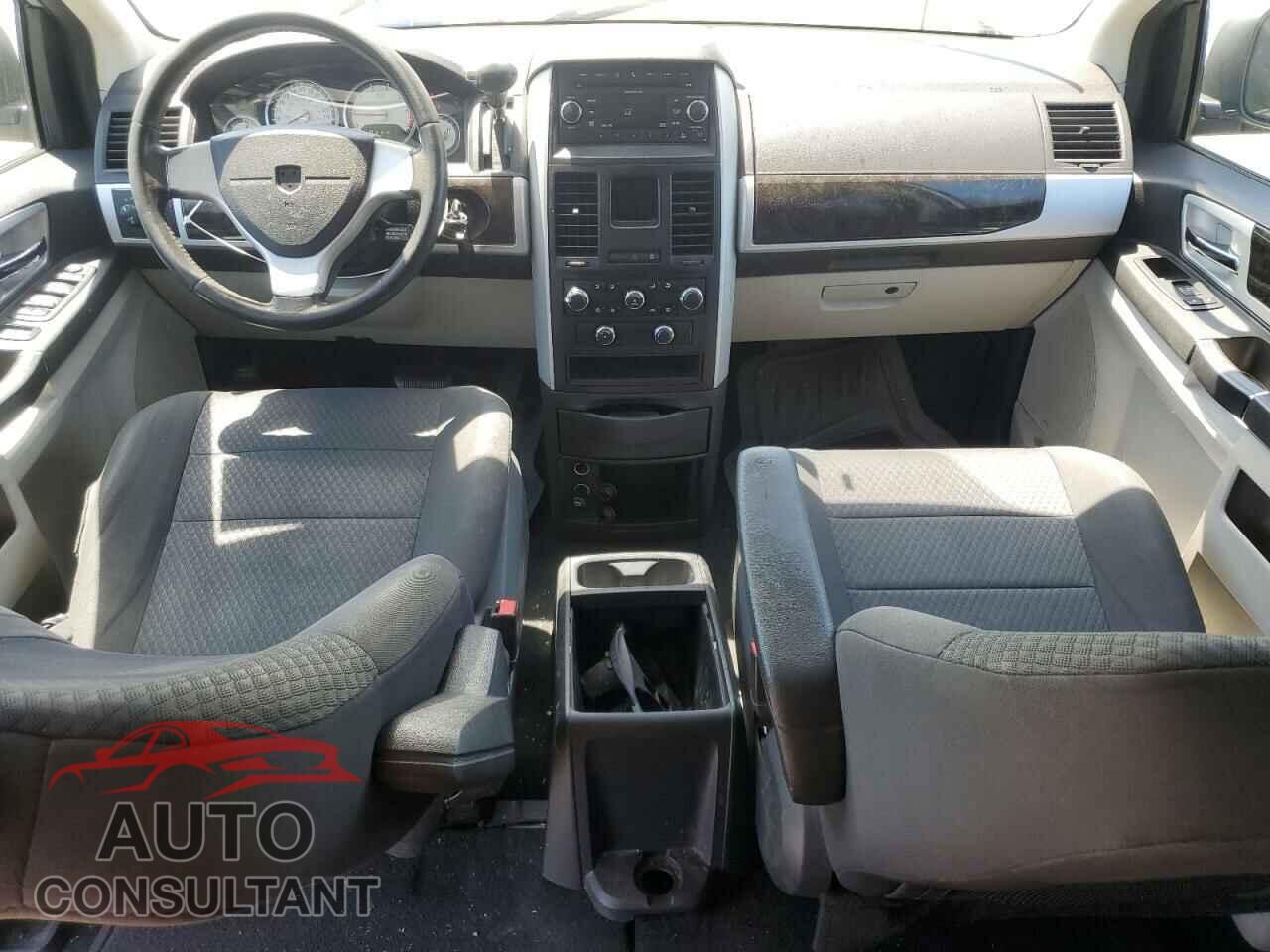 DODGE CARAVAN 2010 - 2D4RN5D13AR154592