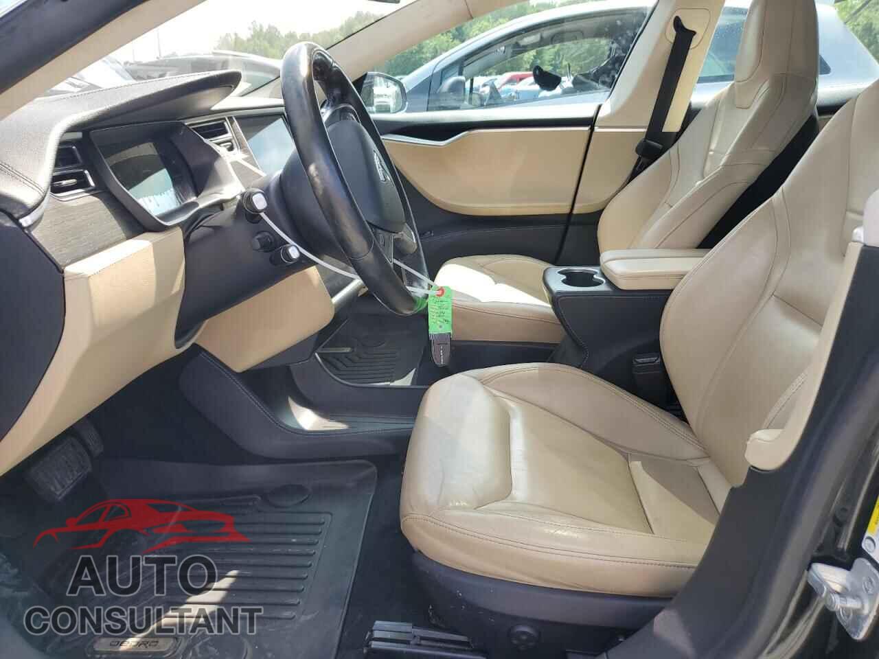 TESLA MODEL S 2015 - 5YJSA1E23FF106359