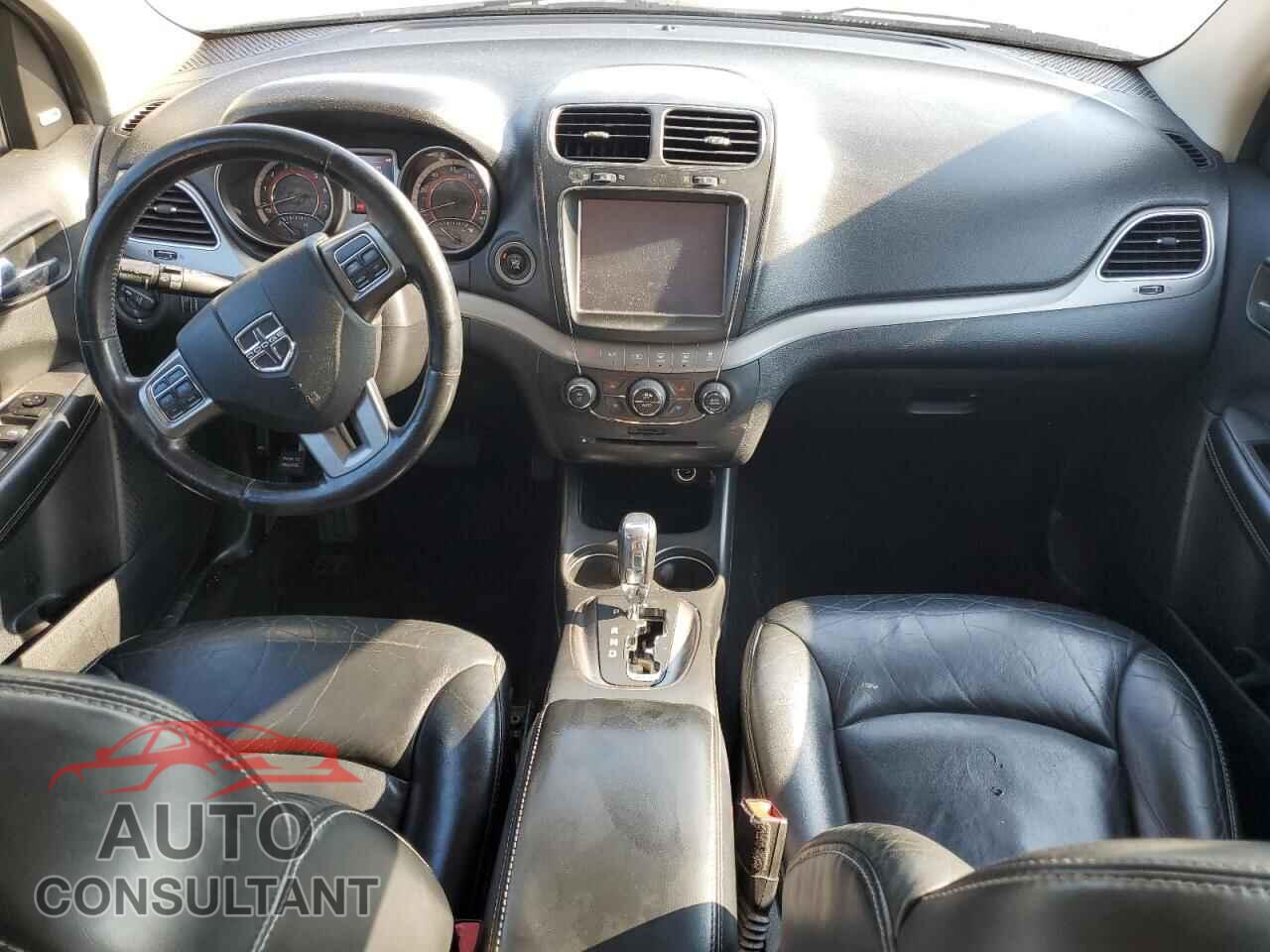 DODGE JOURNEY 2015 - 3C4PDCGG9FT645930