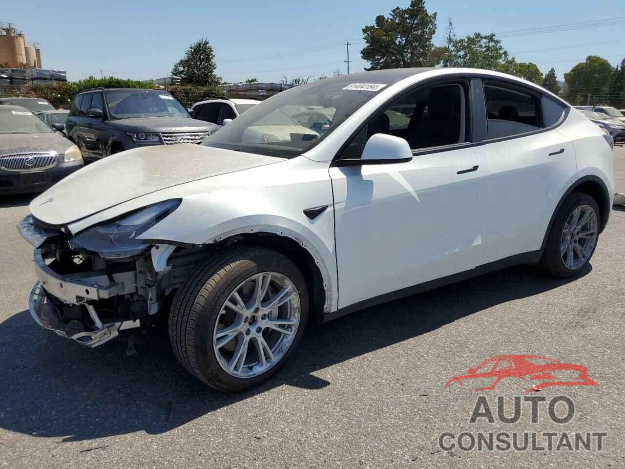 TESLA MODEL Y 2023 - 7SAYGDEEXPF743435