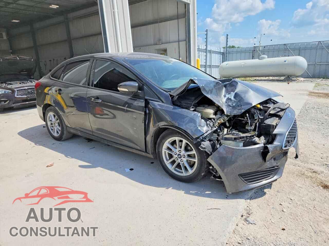 FORD FOCUS 2017 - 1FADP3F24HL266869