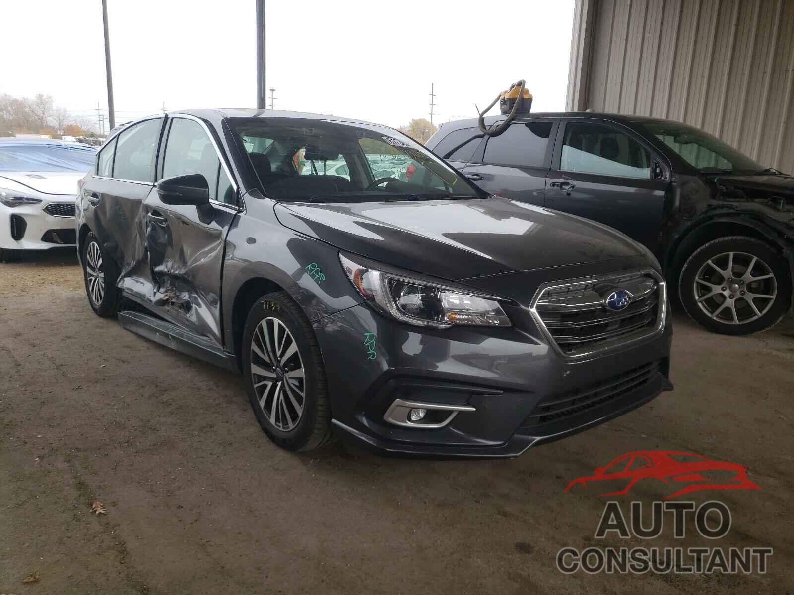 SUBARU LEGACY 2019 - 4S3BNAF67K3015771