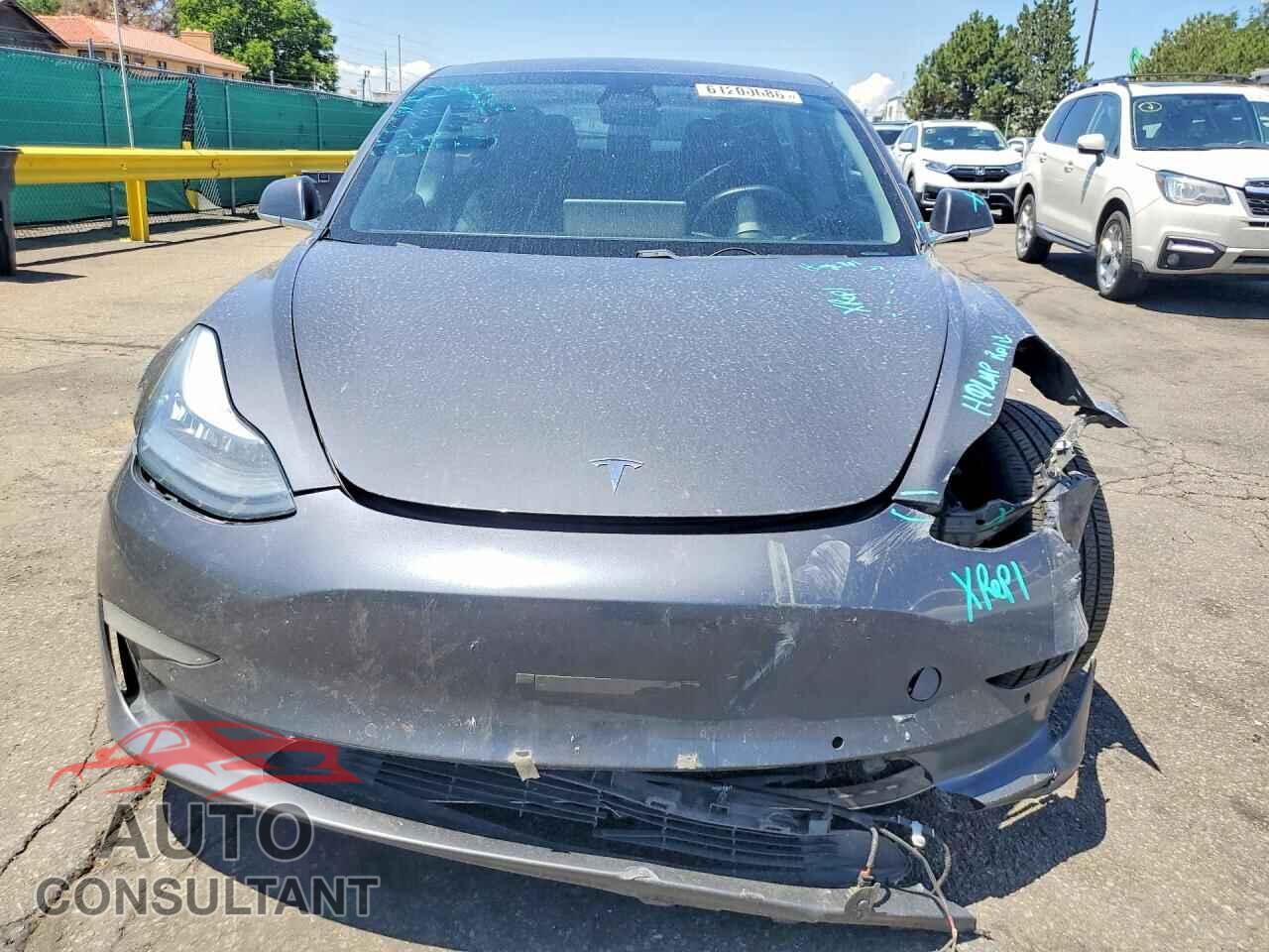 TESLA MODEL 3 2018 - 5YJ3E1EB0JF066081