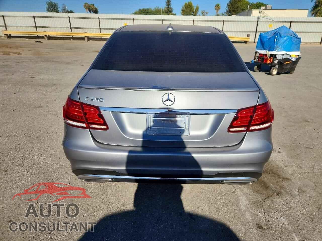 MERCEDES-BENZ E-CLASS 2014 - WDDHF5KB7EB007929
