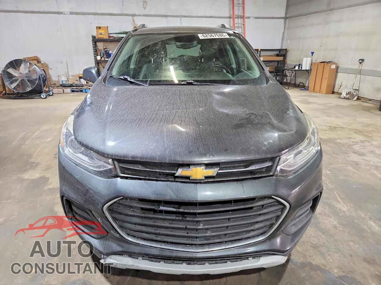 CHEVROLET TRAX 2017 - 3GNCJLSB3HL172801
