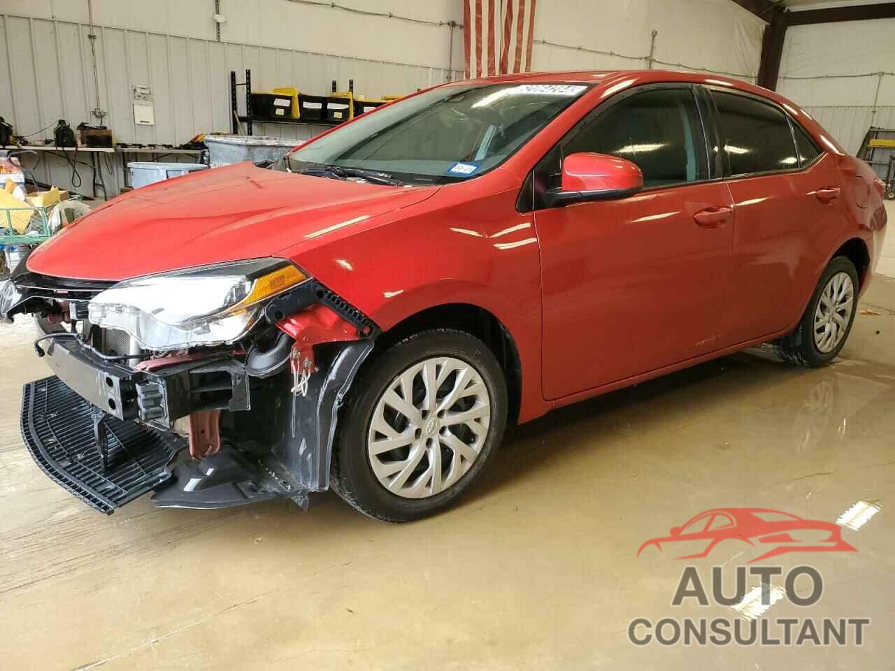 TOYOTA COROLLA 2018 - 5YFBURHE4JP811518