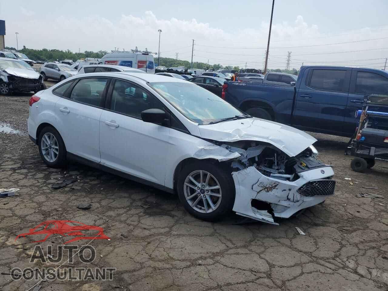 FORD FOCUS 2018 - 1FADP3F29JL292535
