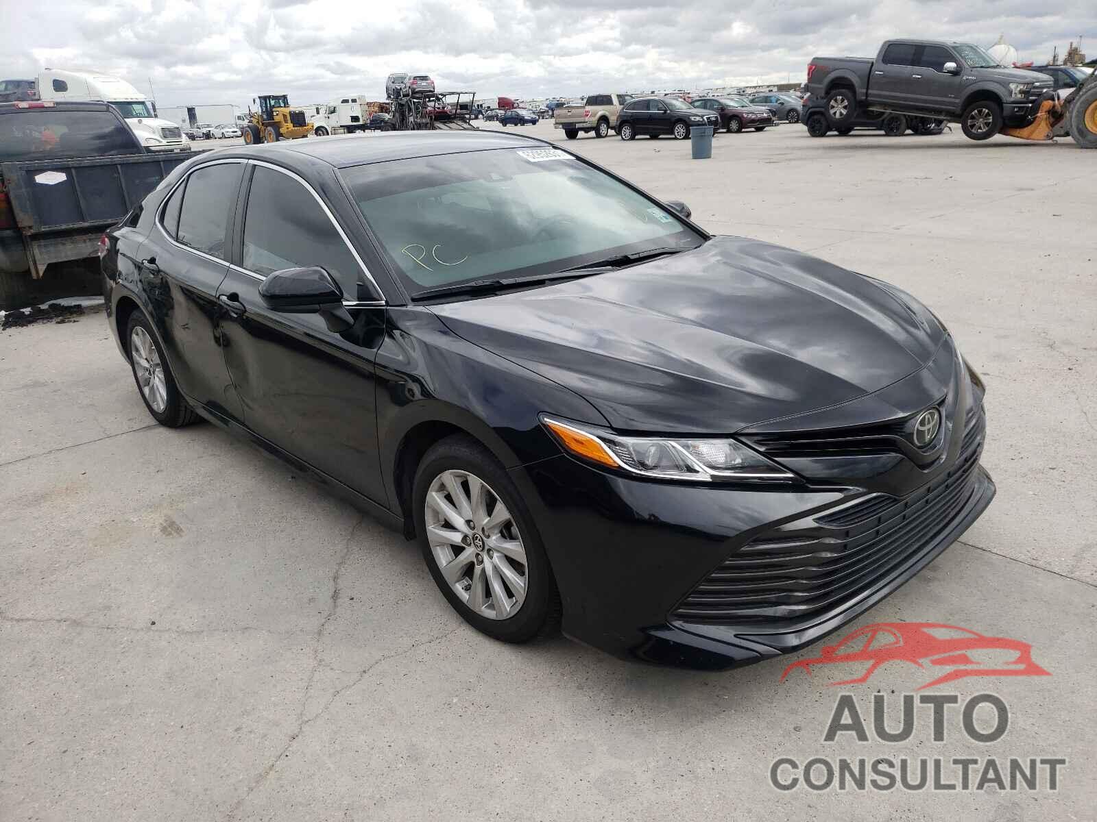 TOYOTA CAMRY 2019 - 4T1B11HK8KU813207
