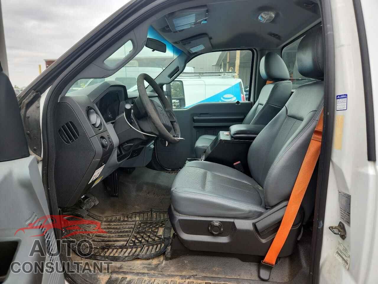 FORD F250 2013 - 1FTBF2A66DEB82236