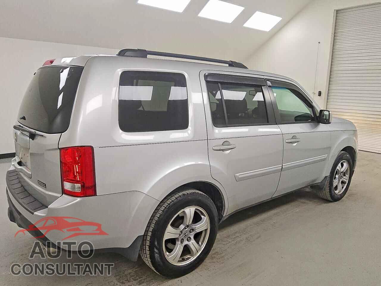 HONDA PILOT 2014 - 5FNYF3H64EB005190