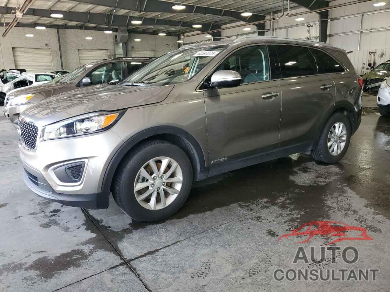 KIA SORENTO 2017 - 5XYPGDA55HG323042