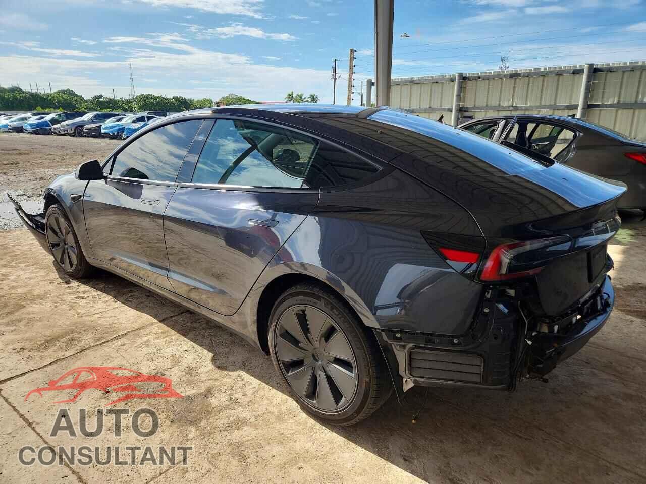 TESLA MODEL 3 2025 - 5YJ3E1EA9SF050227