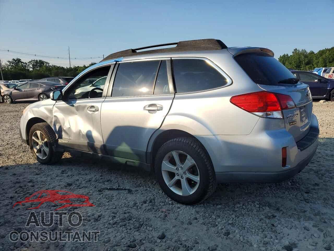 SUBARU OUTBACK 2013 - 4S4BRBBC4D3200168