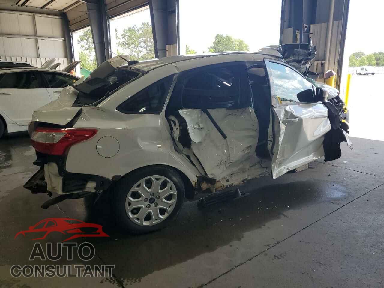 FORD FOCUS 2012 - 1FAHP3F20CL257287