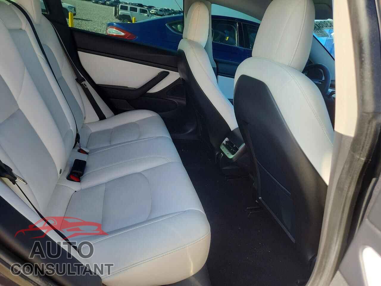 TESLA MODEL 3 2020 - 5YJ3E1EA6LF635025