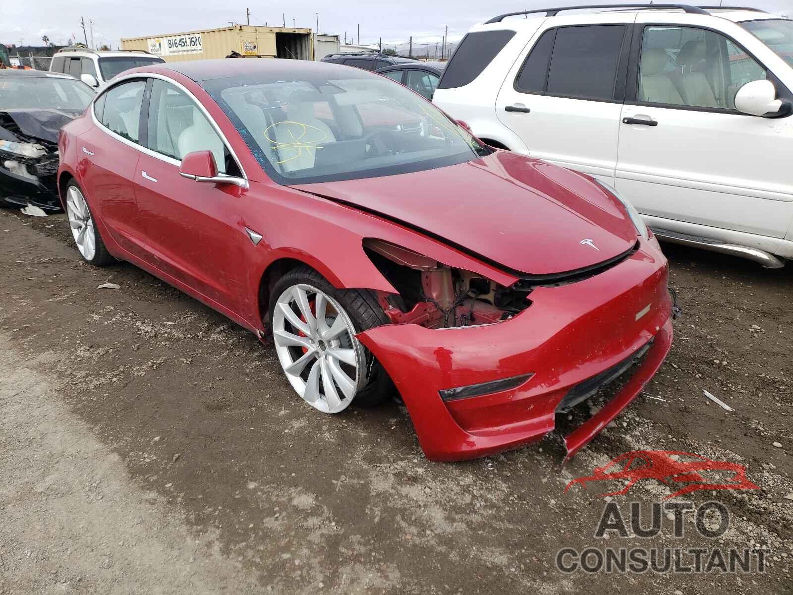 TESLA MODEL 3 2018 - 5YJ3E1EB8JF055488