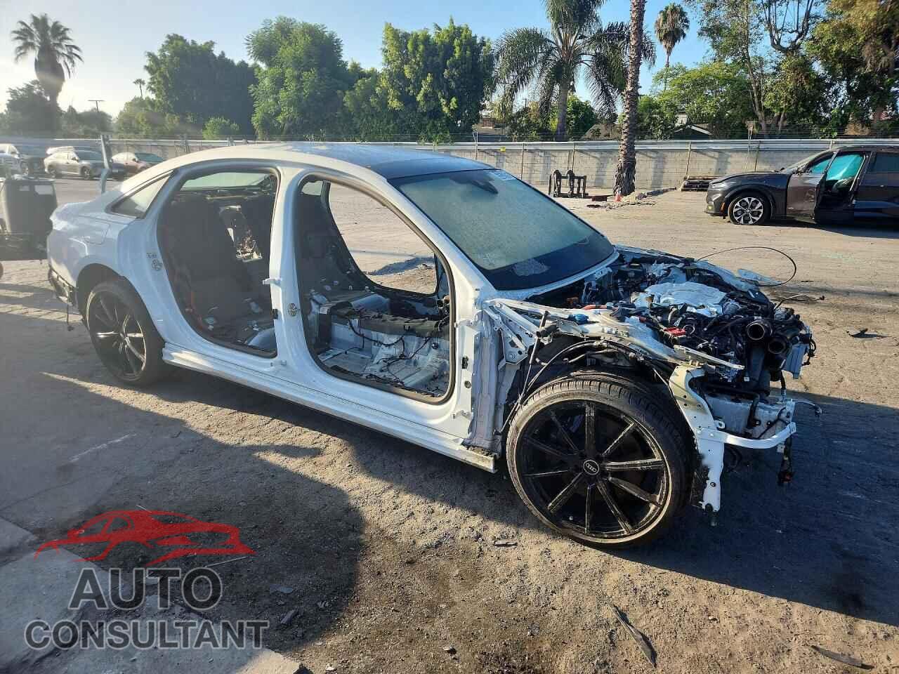 AUDI A8 2024 - WAULDAF80RN002218