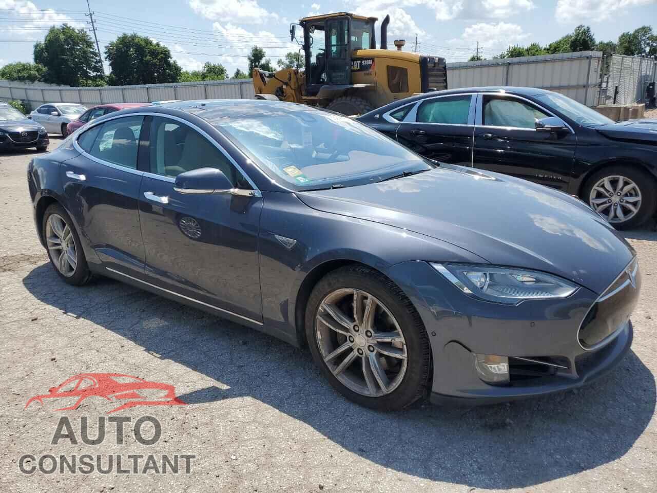 TESLA MODEL S 2015 - 5YJSA1H20FFP71540