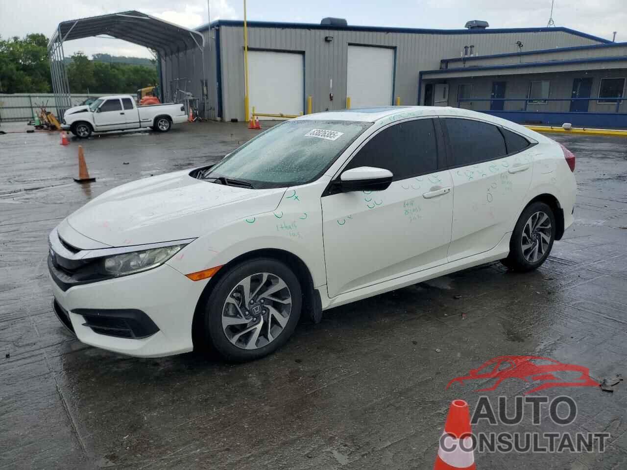 HONDA CIVIC 2018 - 19XFC2F78JE012553