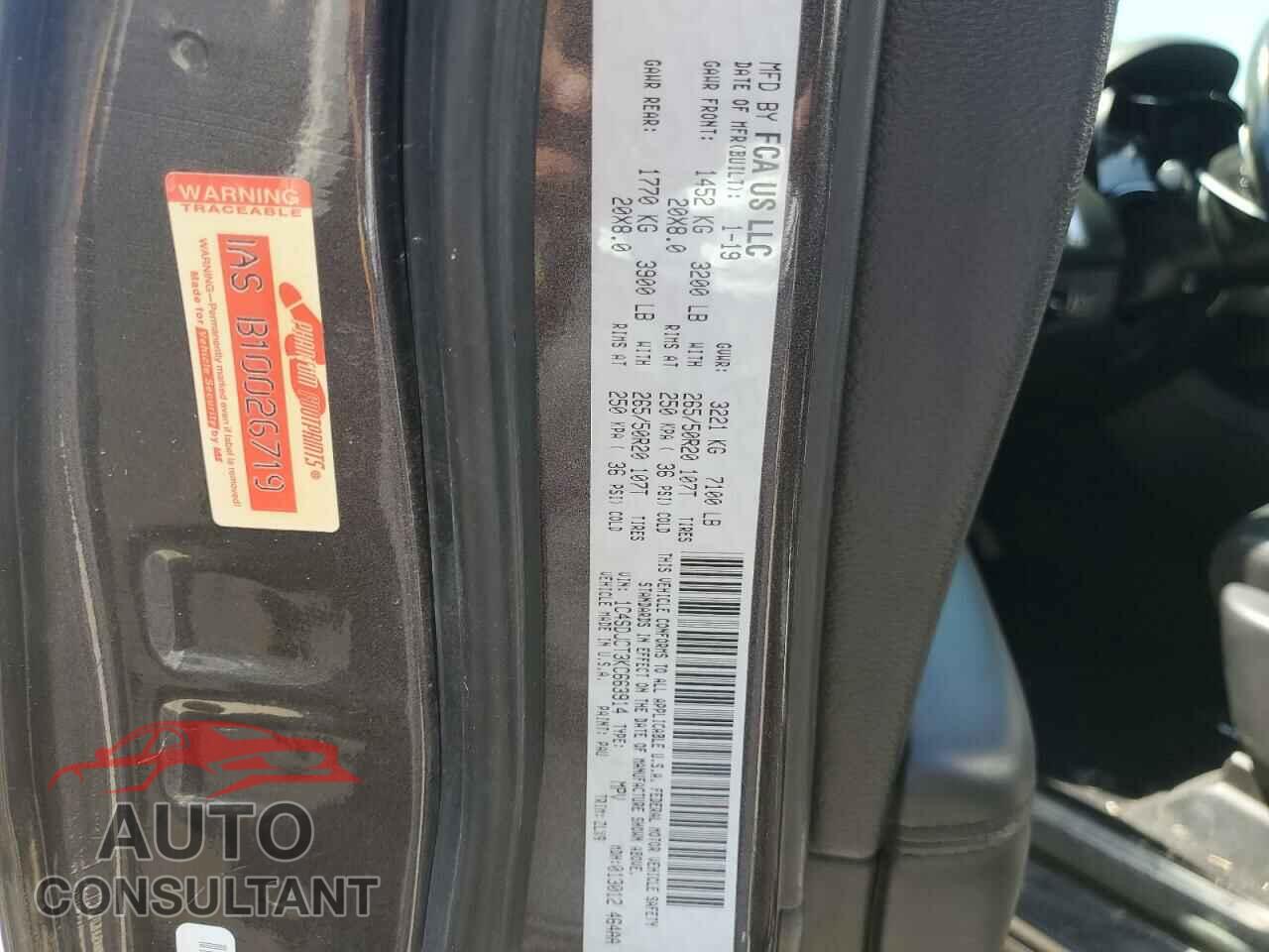 DODGE DURANGO 2019 - 1C4SDJCT3KC663914