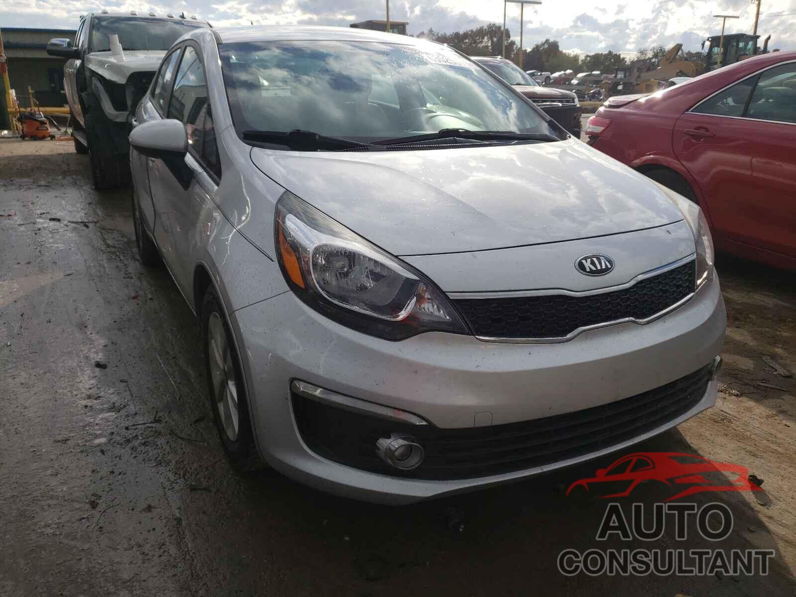 KIA RIO 2017 - KNADN4A30H6059042