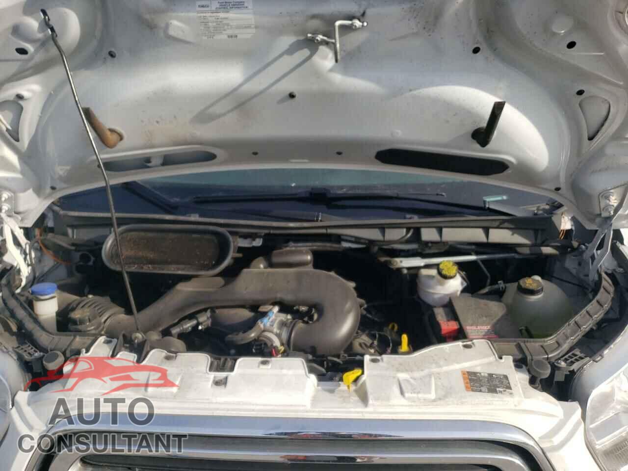 FORD TRANSIT CO 2019 - 1FTYR1YM2KKA55501