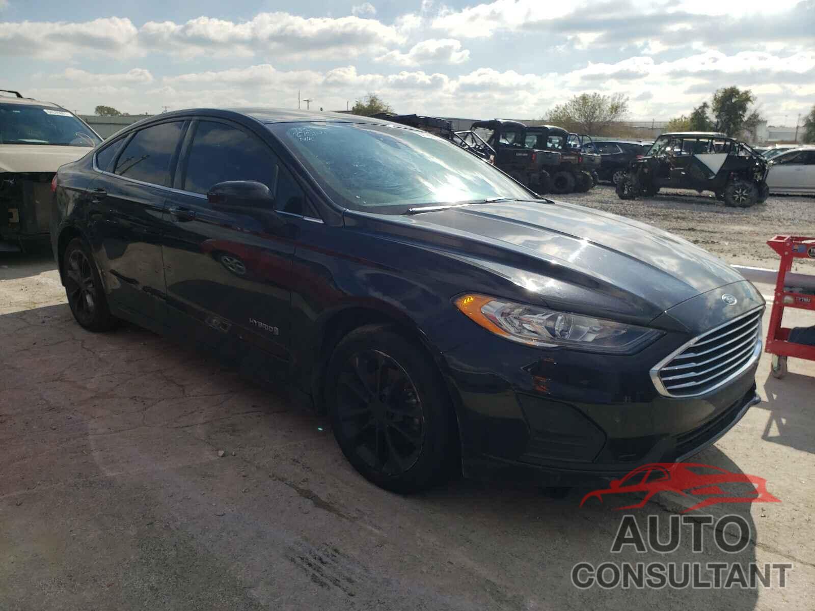 FORD FUSION 2019 - 3FA6P0LU2KR207292