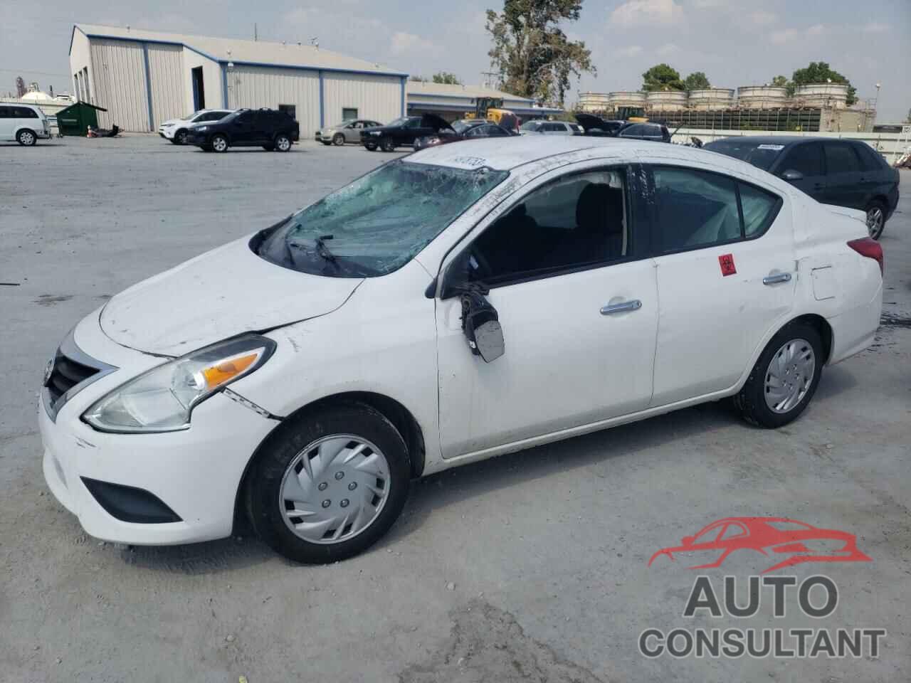 NISSAN VERSA 2017 - 3N1CN7AP7HL815770