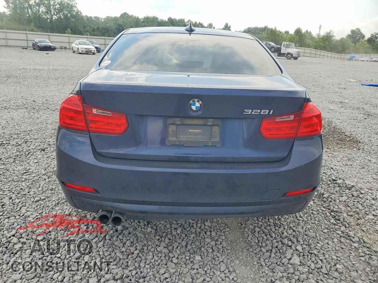 BMW 3 SERIES 2013 - WBA3A5C53DF355677
