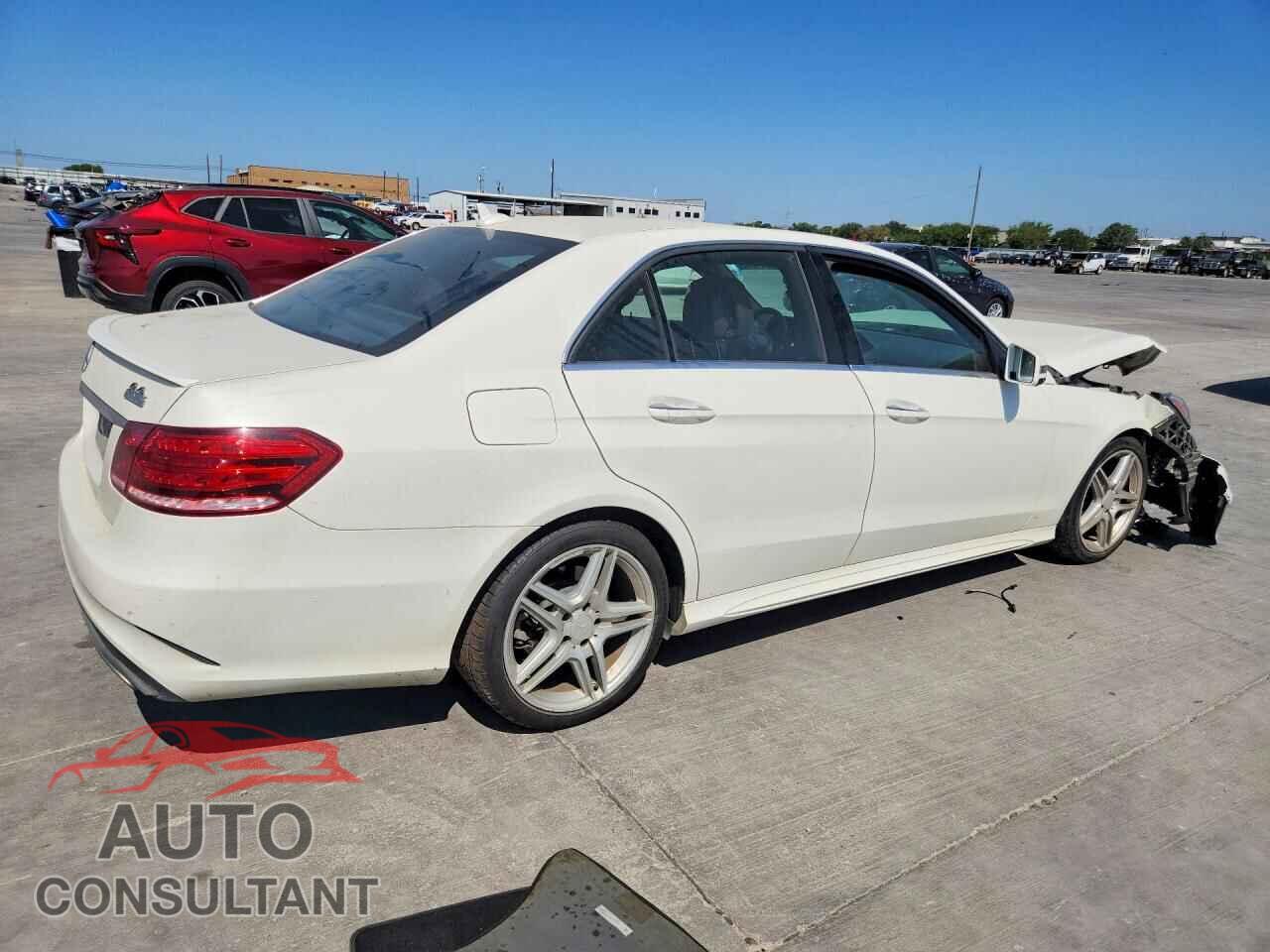 MERCEDES-BENZ E-CLASS 2014 - WDDHF5KB2EA868876