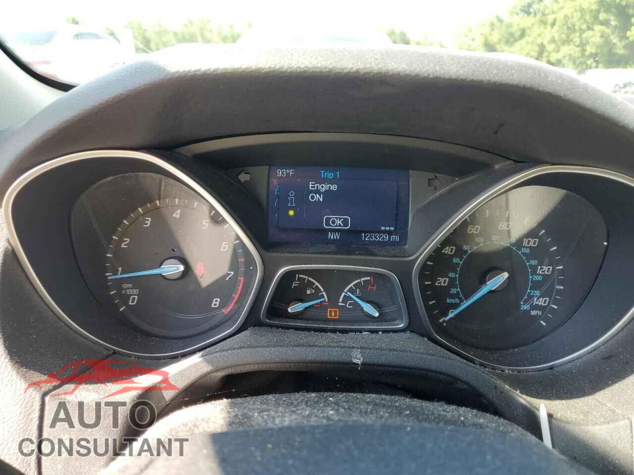 FORD FOCUS 2014 - 1FADP3F27EL130831
