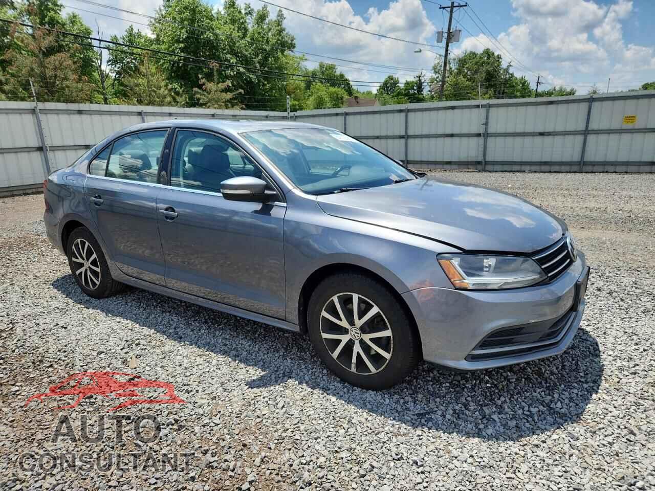 VOLKSWAGEN JETTA 2017 - 3VWDB7AJ5HM371754