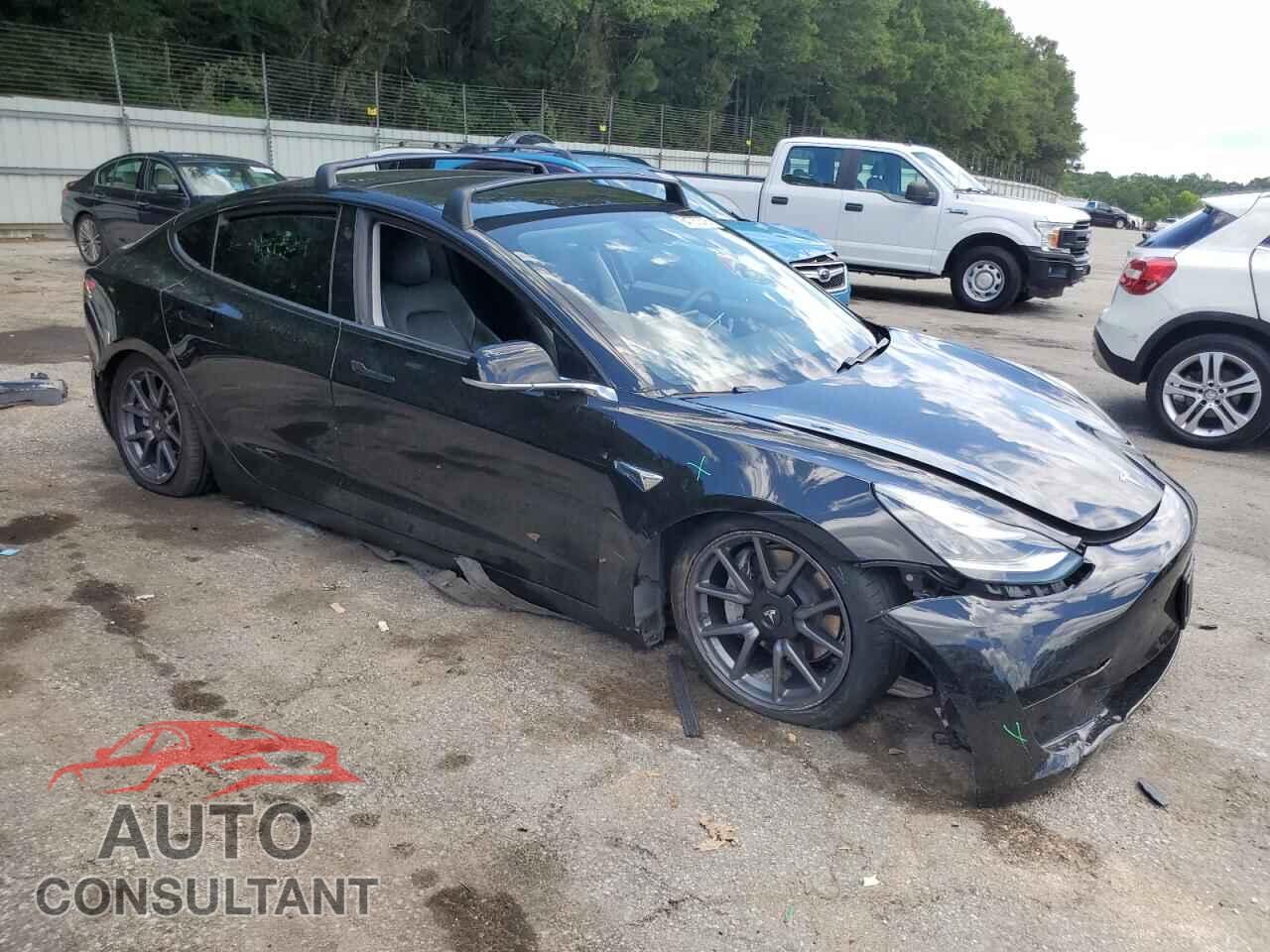TESLA MODEL 3 2020 - 5YJ3E1EA6LF784776