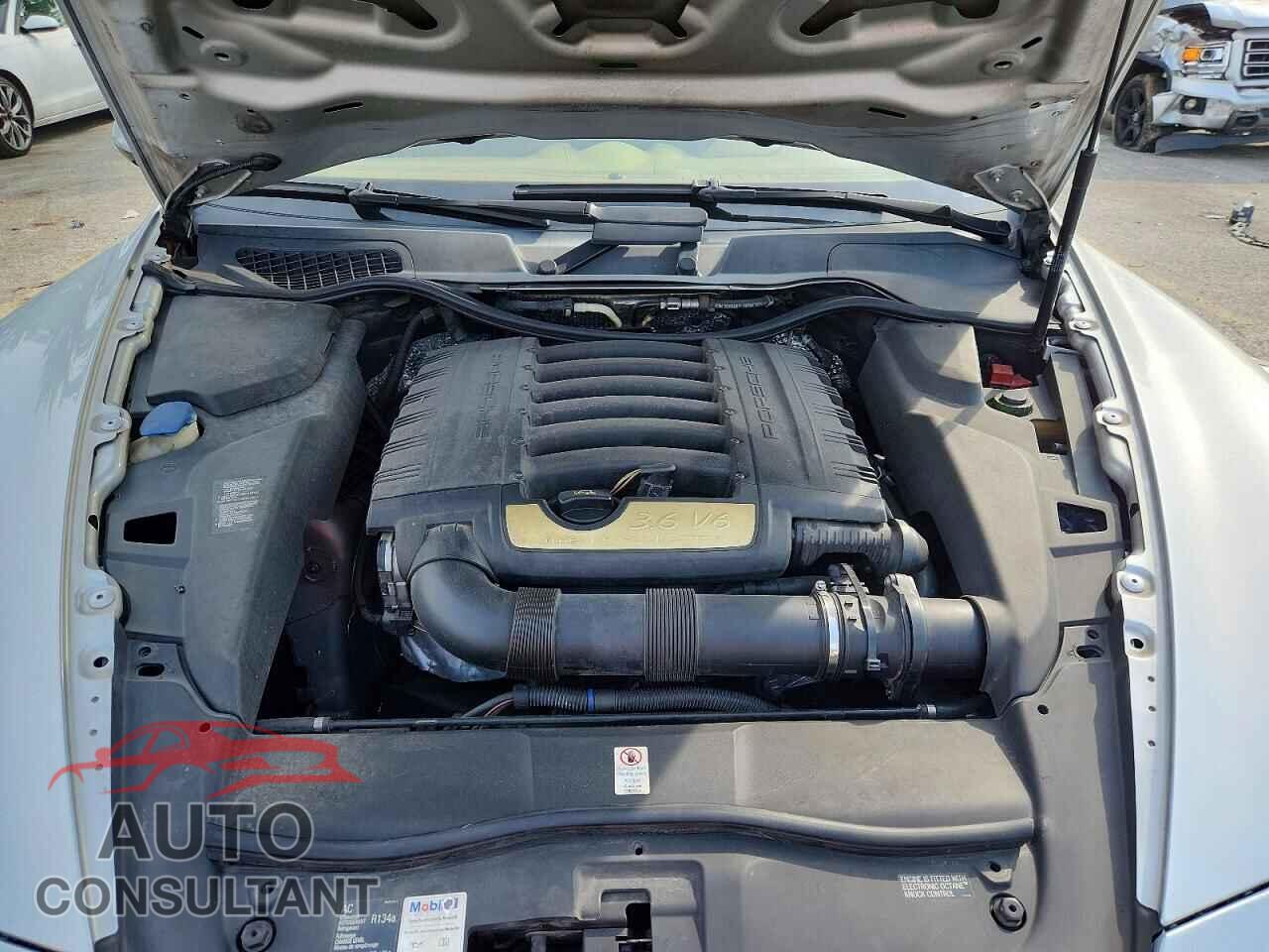 PORSCHE CAYENNE 2012 - WP1AA2A2XCLA07214
