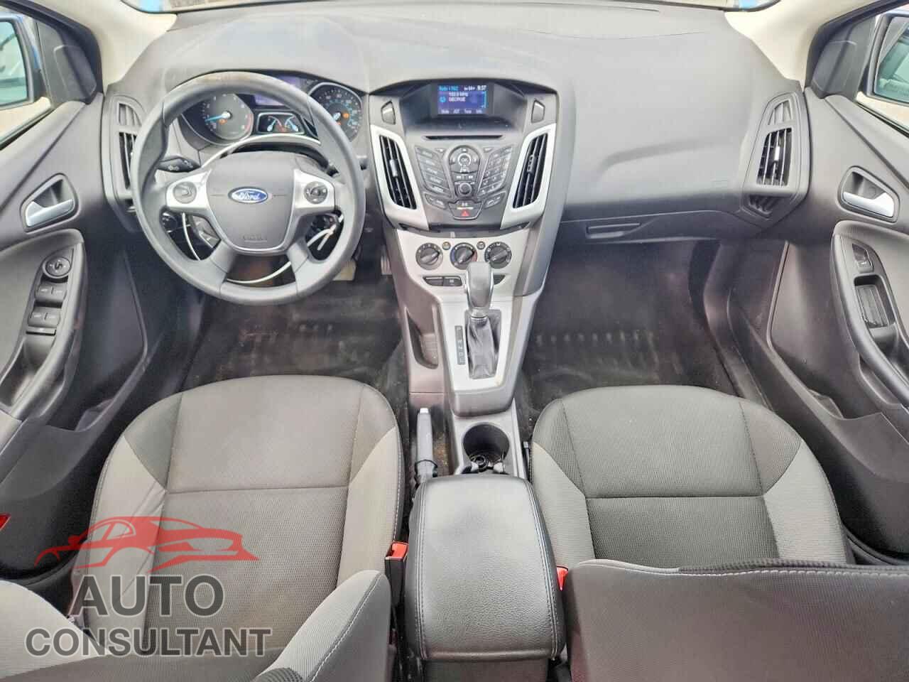 FORD FOCUS 2014 - 1FADP3F27EL120929