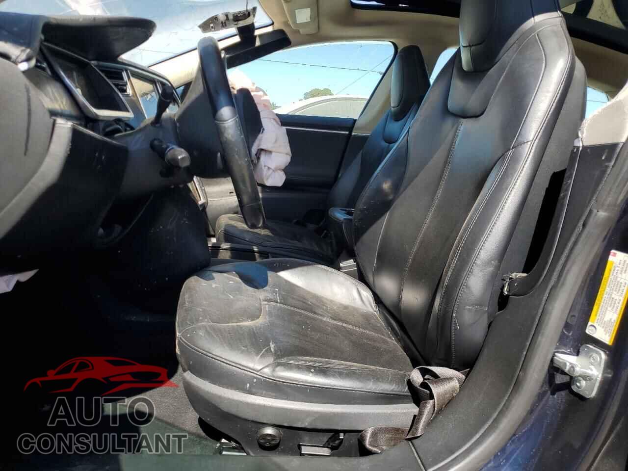 TESLA MODEL S 2013 - 5YJSA1DN6DFP20296
