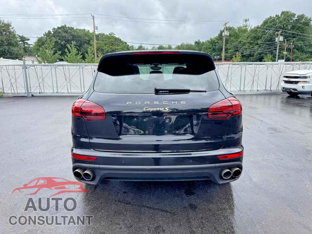 PORSCHE CAYENNE 2017 - WP1AE2A24HLA72698