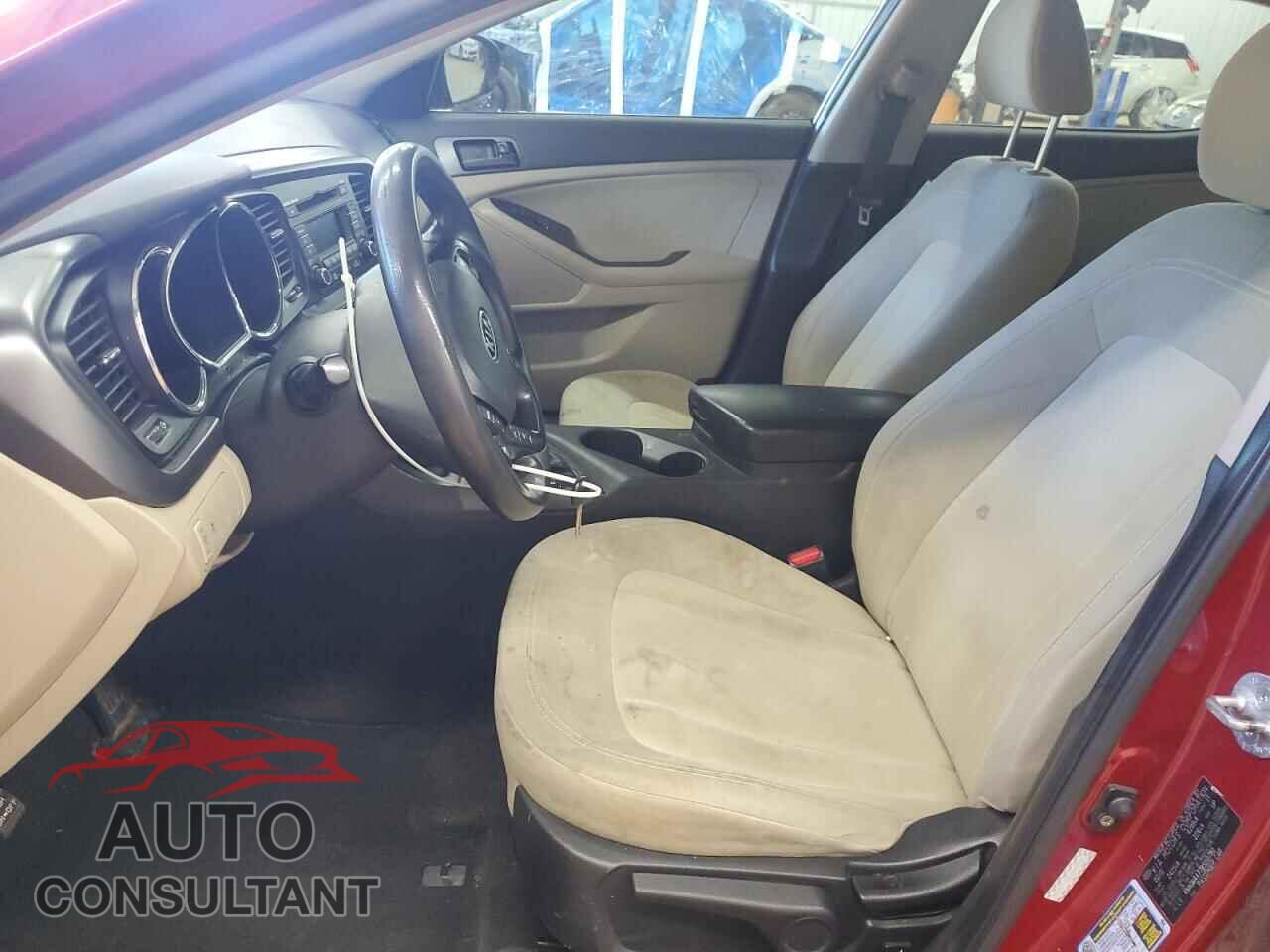 KIA OPTIMA 2011 - KNAGM4A77B5110780