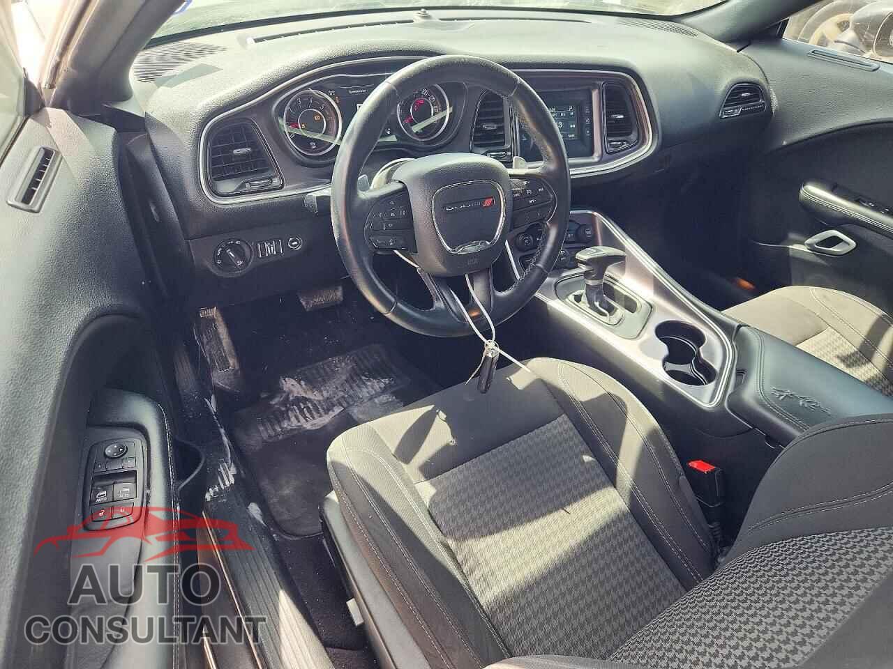 DODGE CHALLENGER 2015 - 2C3CDZAT4FH733434