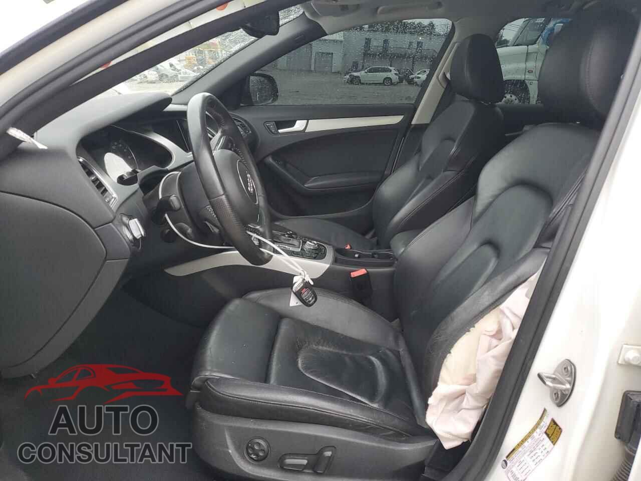 AUDI A4 2011 - WAUWFAFLXBA088968
